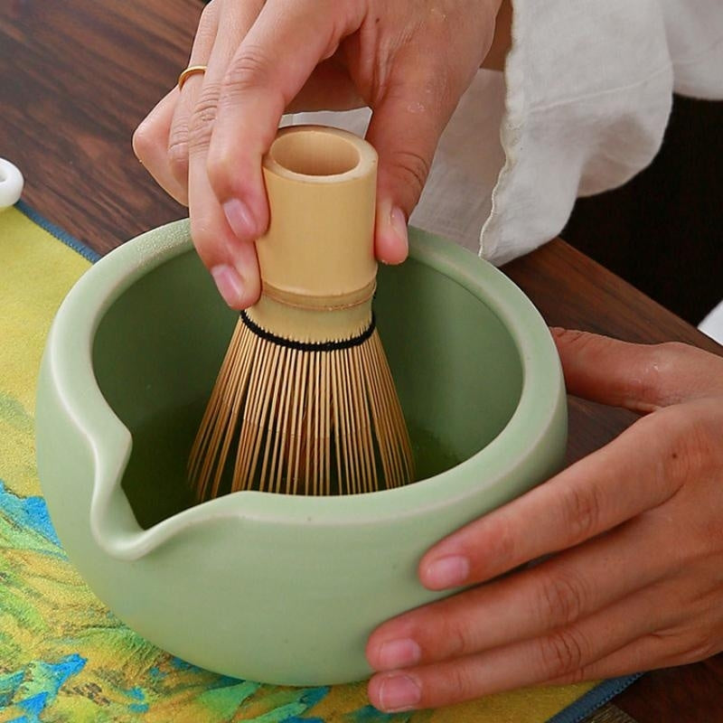 Ceramic Matcha Set with Spout|Matcha set with Bamboo Whisk|Japanese Matcha Tea Set - TeaCeremonyLife